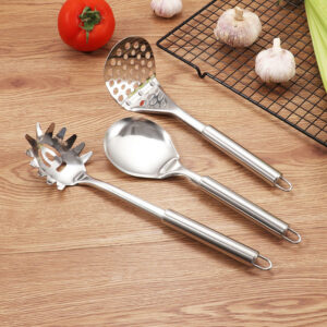Ustensile bucatarie din inox